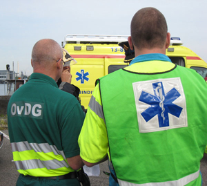 OvD-G-overleg met eerste ambulance en brandweer
